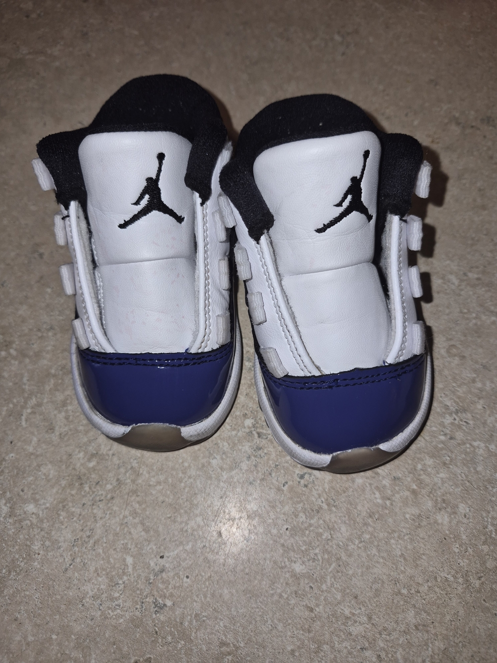 Kids White and Navy Blue Basketball-Inspired Slip-On Sneakers